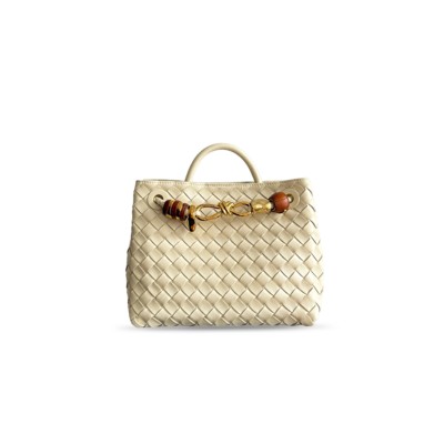 BOTTEGA VENETA SMALL ANDIAMO ICE CREAM COLOR BAG 743568 (25*22*10.5cm) BOTTEGA VENETA SMALL ANDIAMO ICE CREAM COLOR BAG 743568 (25*22*10.5cm)